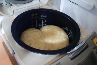 炊飯器でパン